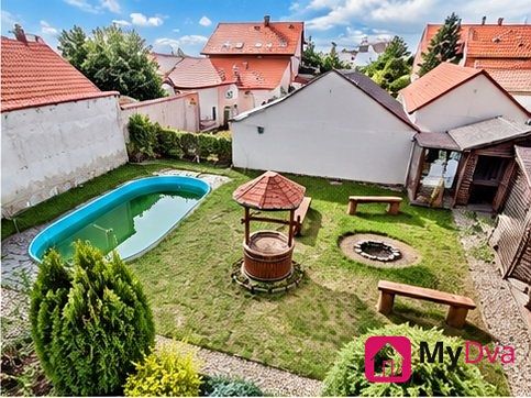 Pronájem rodinného domu 202 m², pozemek 480 m² – fotografie 2