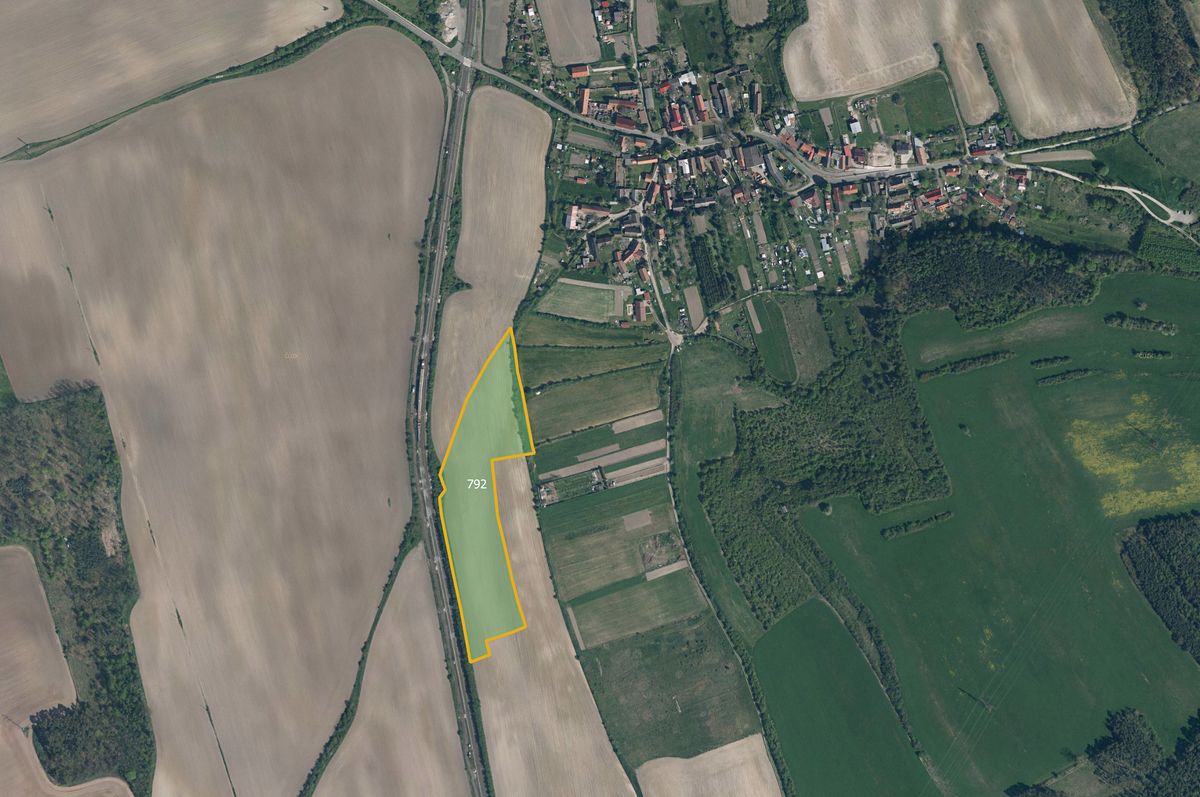 Prodej pole 15889 m², Štětí – fotka 1 z 3