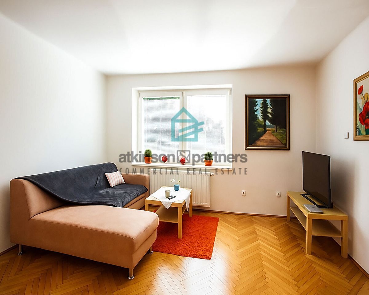 Pronájem bytu 2+1 58 m² – fotografie 3