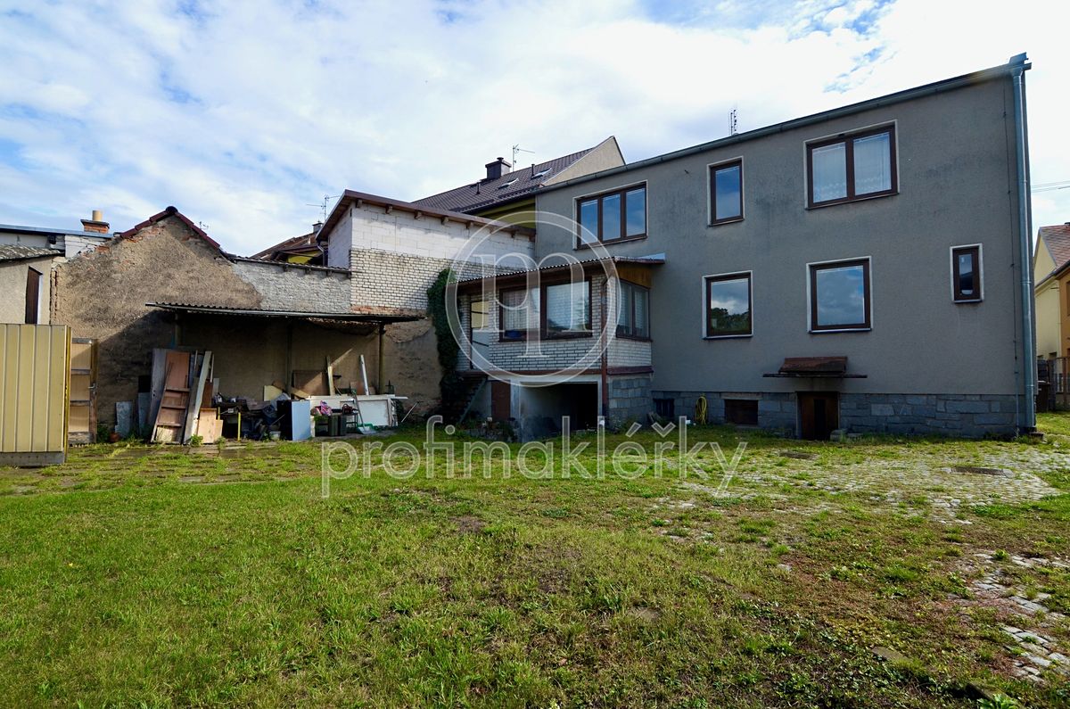 Prodej rodinného domu 270 m², pozemek 1909 m² – fotografie 5