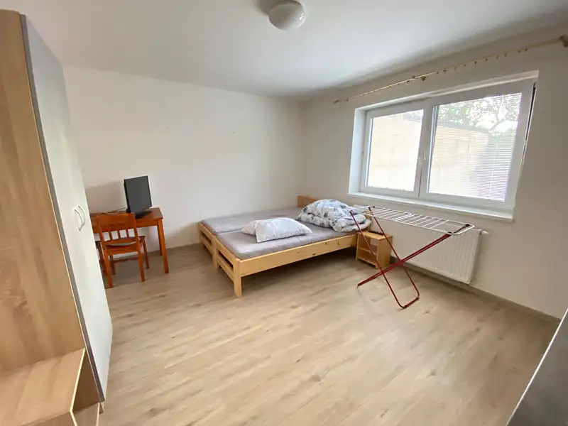 Pronájem bytu 1+kk 28 m², Třebíč – náhled fotky 1