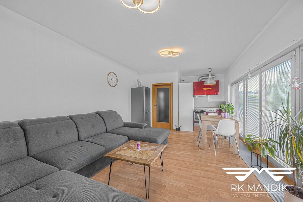 Pronájem bytu 2+kk 54 m² – fotografie 4