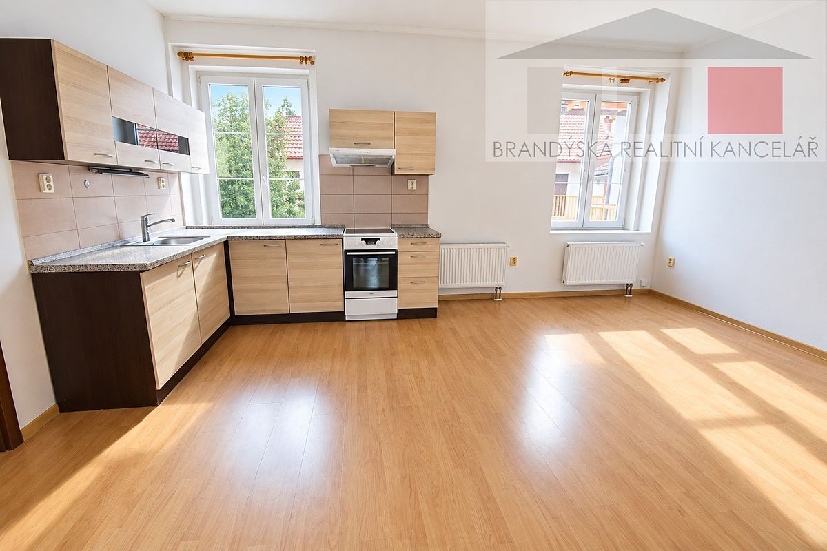 Pronájem bytu 3+kk 56 m² – fotografie 2