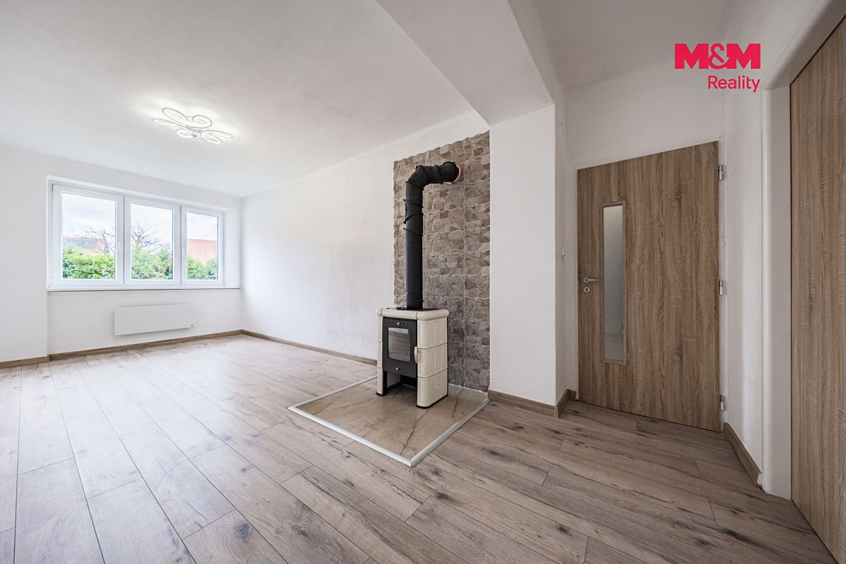 Pronájem bytu 2+1 55 m² – fotografie 4