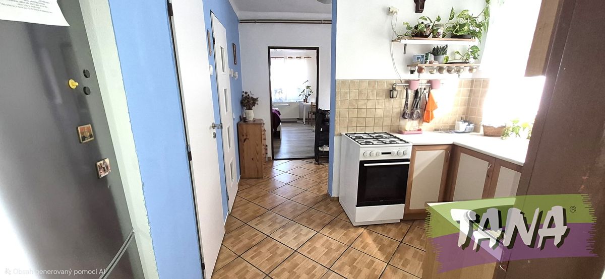 Prodej rodinného domu 87 m², pozemek 476 m² – fotografie 3