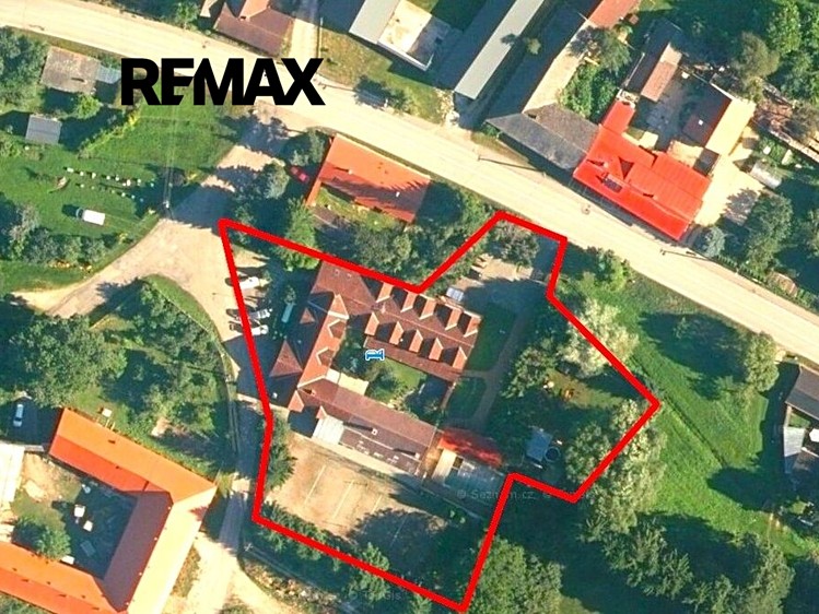 Комерційне приміщення на продаж, 1 364 м² (32 з 33)