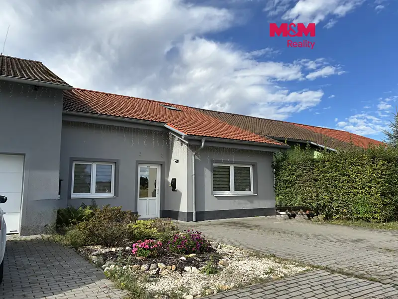 Pronájem rodinného domu 122 m², pozemek 300 m², Ostrava – náhled fotky 1