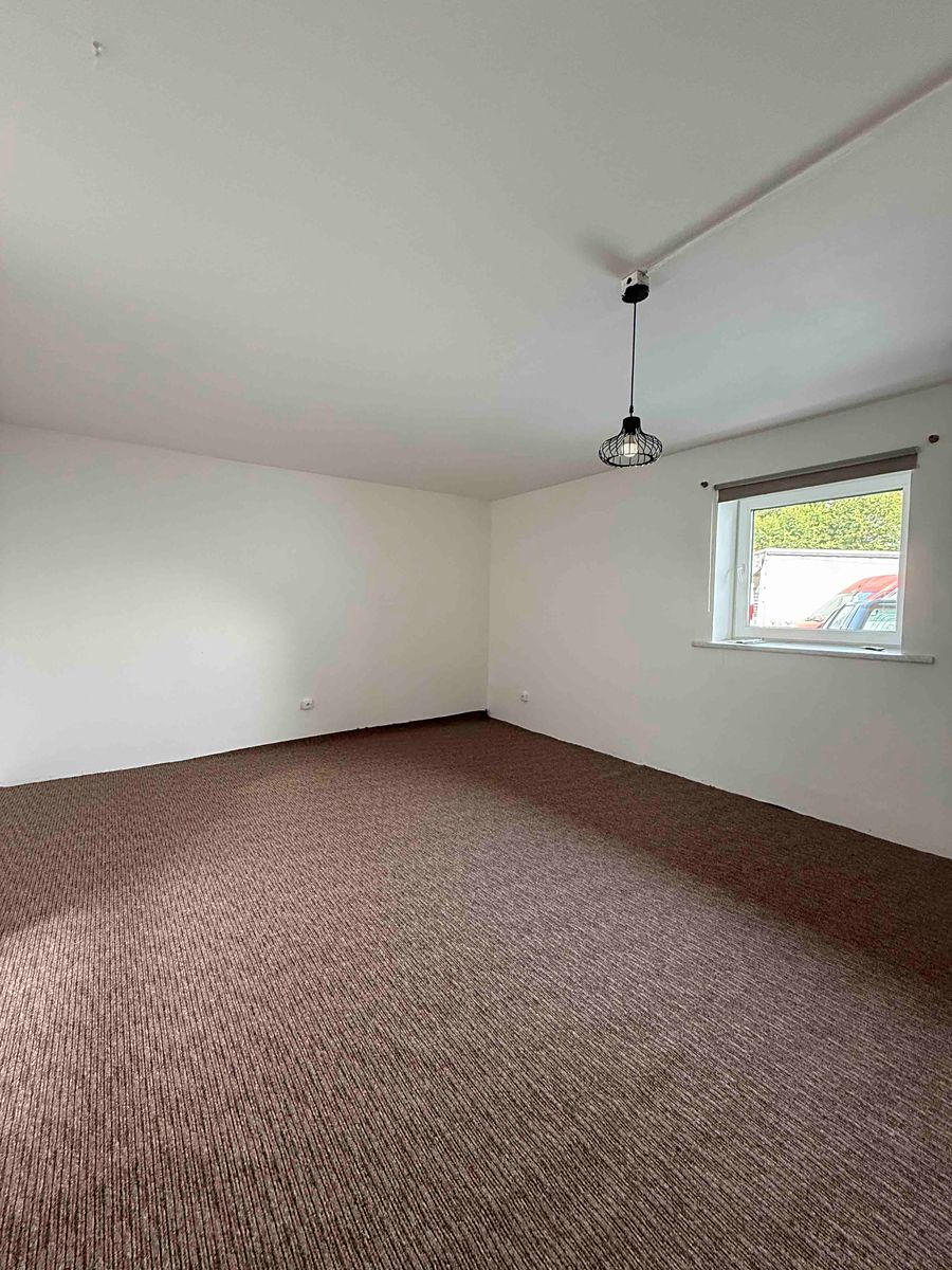 Pronájem bytu 1+1 45 m² – fotografie 2