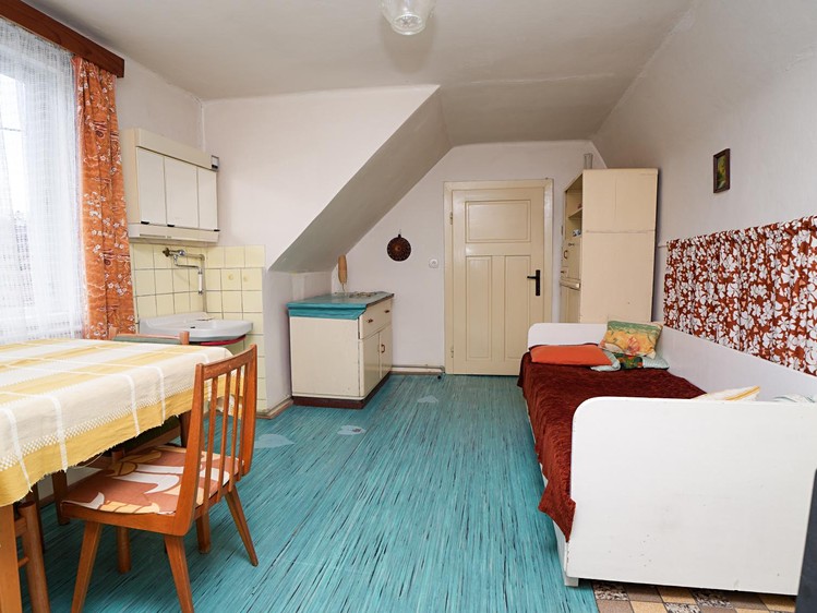 Prodej domu, 100 m² (18 z 23)