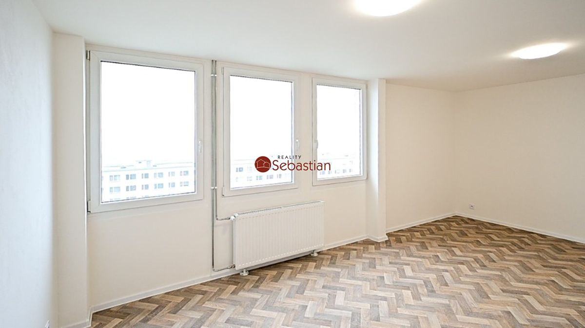 Pronájem bytu 3+1 99 m² – fotografie 3