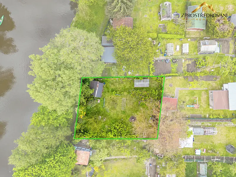 Prodej zahrady 450 m², Sokolov – náhled fotky 1