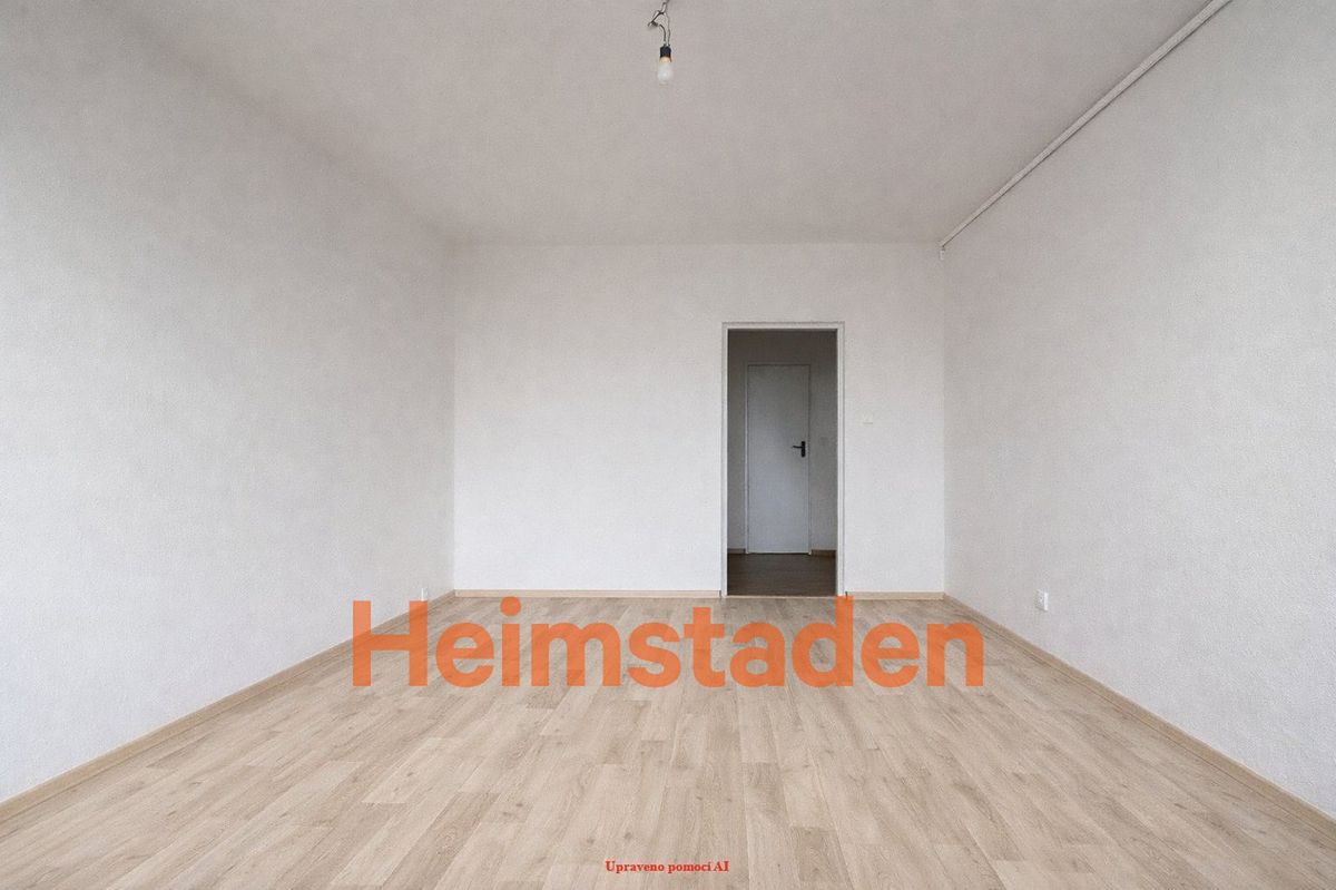 Pronájem bytu 3+1 68 m² – fotografie 3