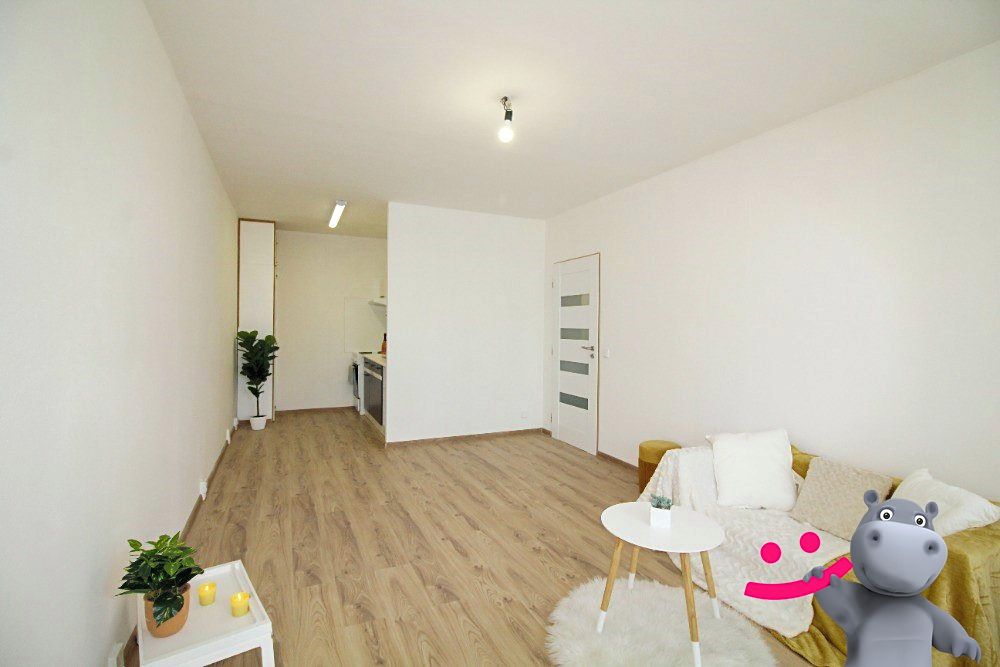 Pronájem bytu 2+kk 43 m² – fotografie 2