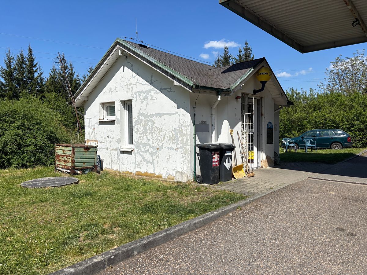 Prodej obchodního prostoru 22 m², Dobřív – fotka 1 z 3