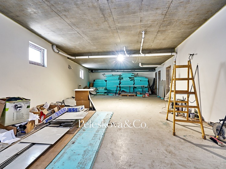 Квартира 5+kk на продаж, 169 м² (41 з 48)
