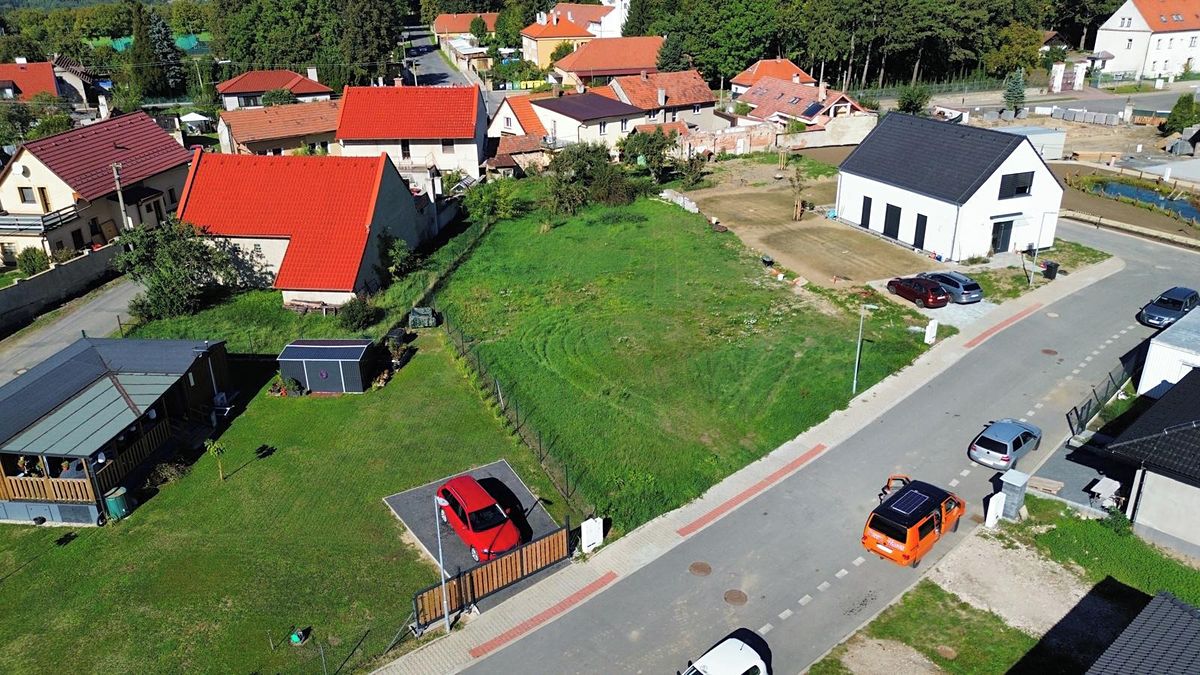 Prodej stavebního pozemku 886 m²