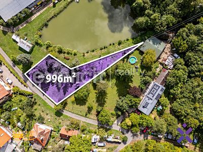 Prodej stavebního pozemku 996 m²
