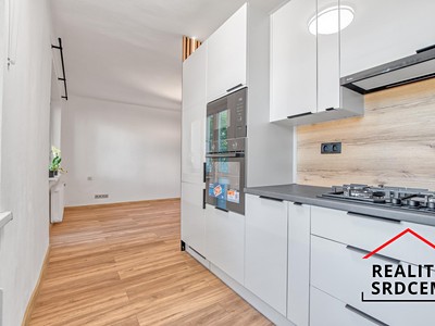 Квартира 2+1 в оренду, 49 м² (2 з 15)