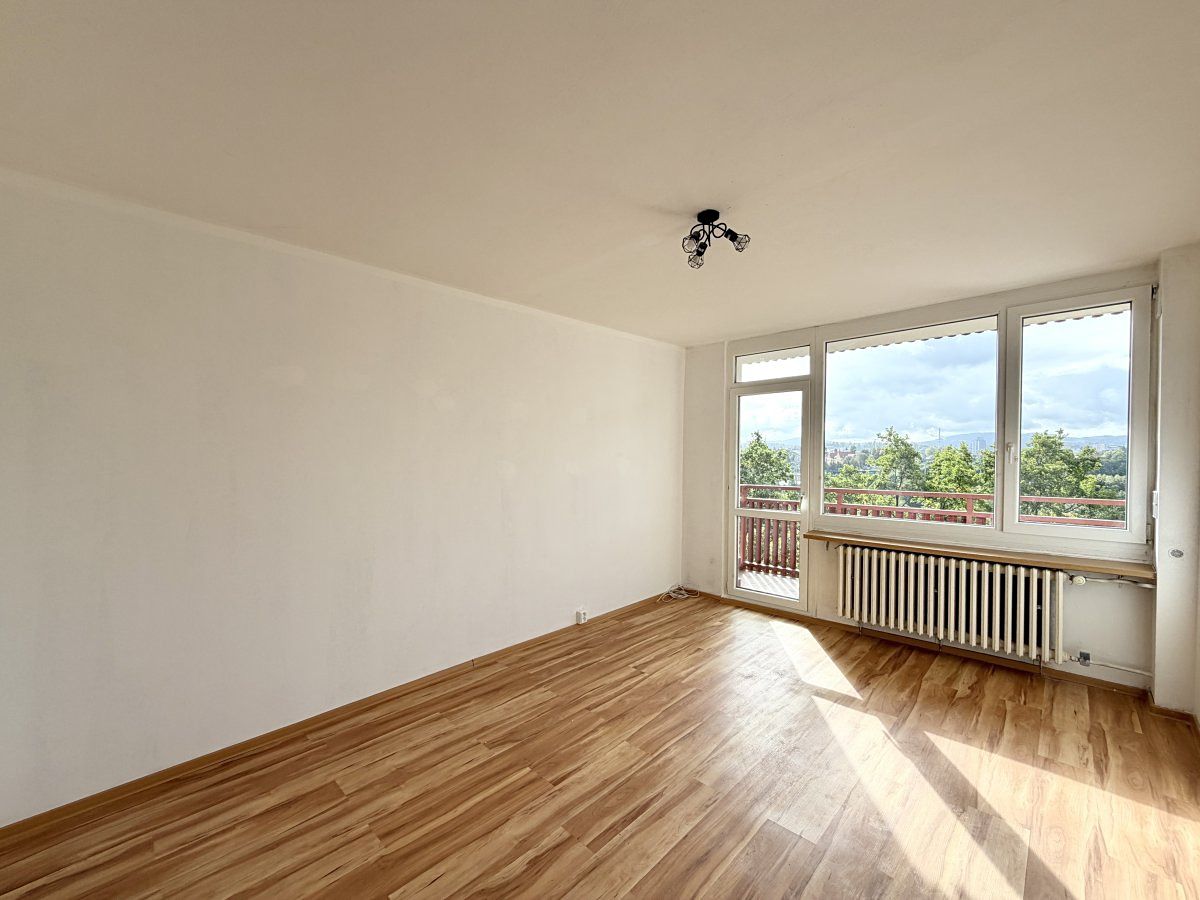 Pronájem bytu 2+1 57 m² – fotografie 4