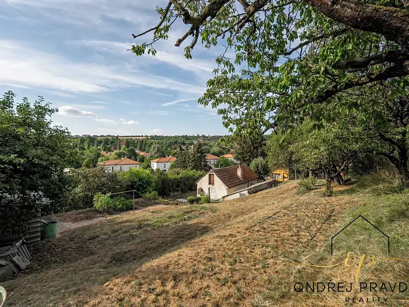 Prodej stavebního pozemku, 1601 m², Praha-západ, Statenice