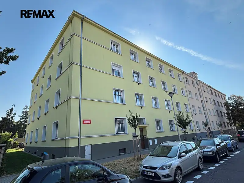 Prodej bytu 1+1 39 m², Znojmo – náhled fotky 1