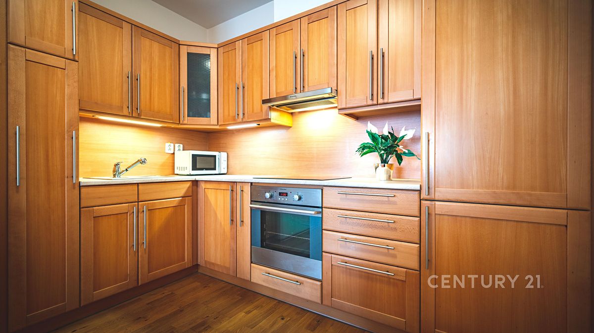 Prodej bytu 2+kk 65 m²
