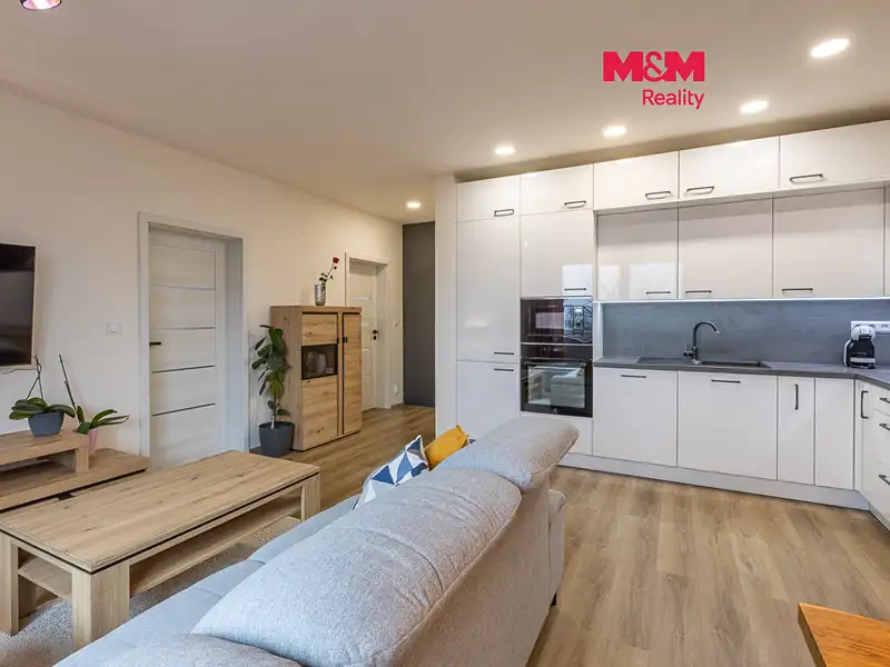 Prodej bytu 3+kk 78 m², Kladno – náhled fotky 1