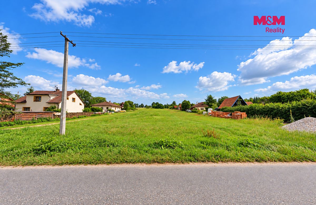 Prodej stavebního pozemku 2513 m² – fotografie 3