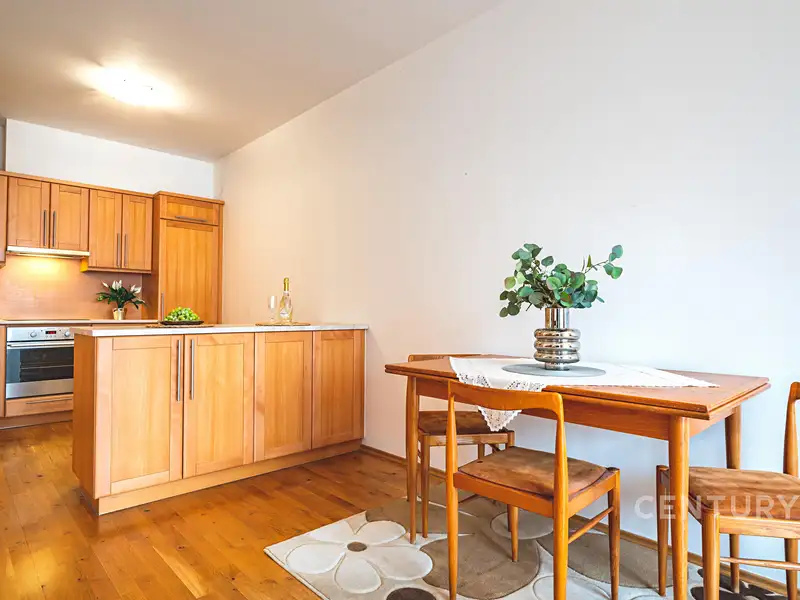 Prodej bytu 2+kk 65 m², Praha – náhled fotky 3