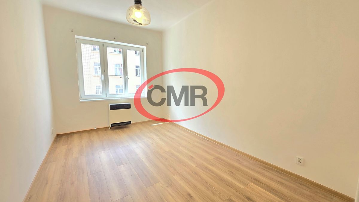 Pronájem bytu 2+kk 43 m² – fotografie 5