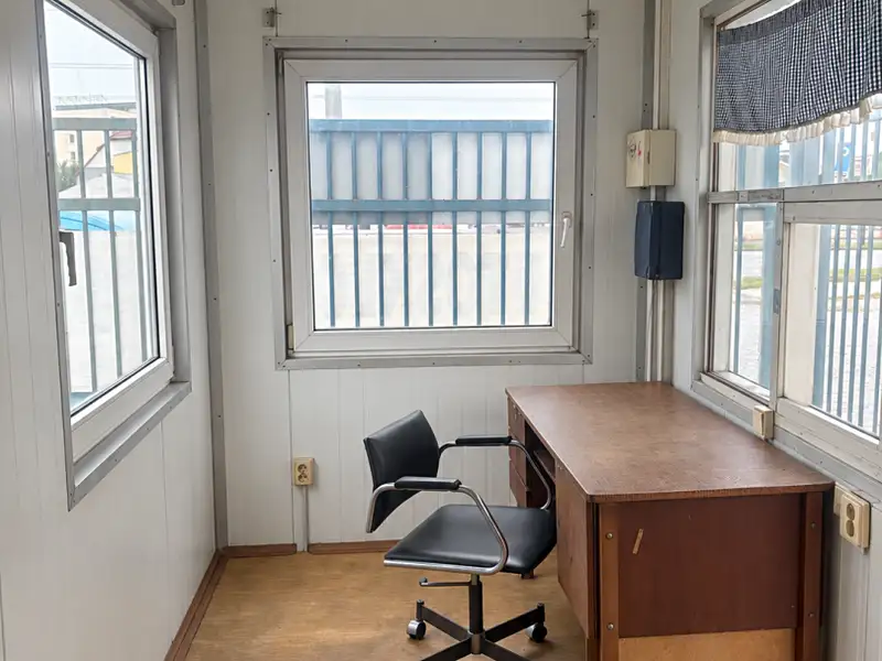 Pronájem pozemku 85 m², Hradec Králové – náhled fotky 2