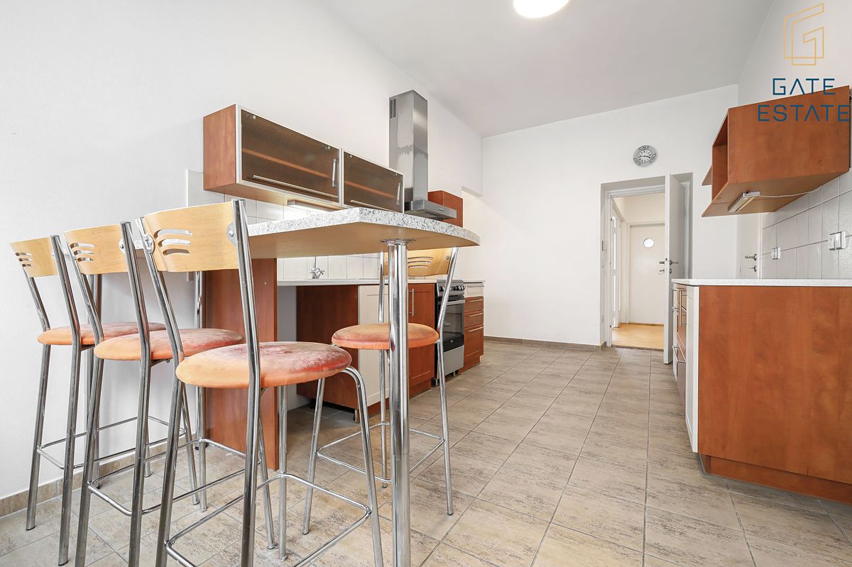Pronájem bytu 4+1 113 m² – fotografie 2