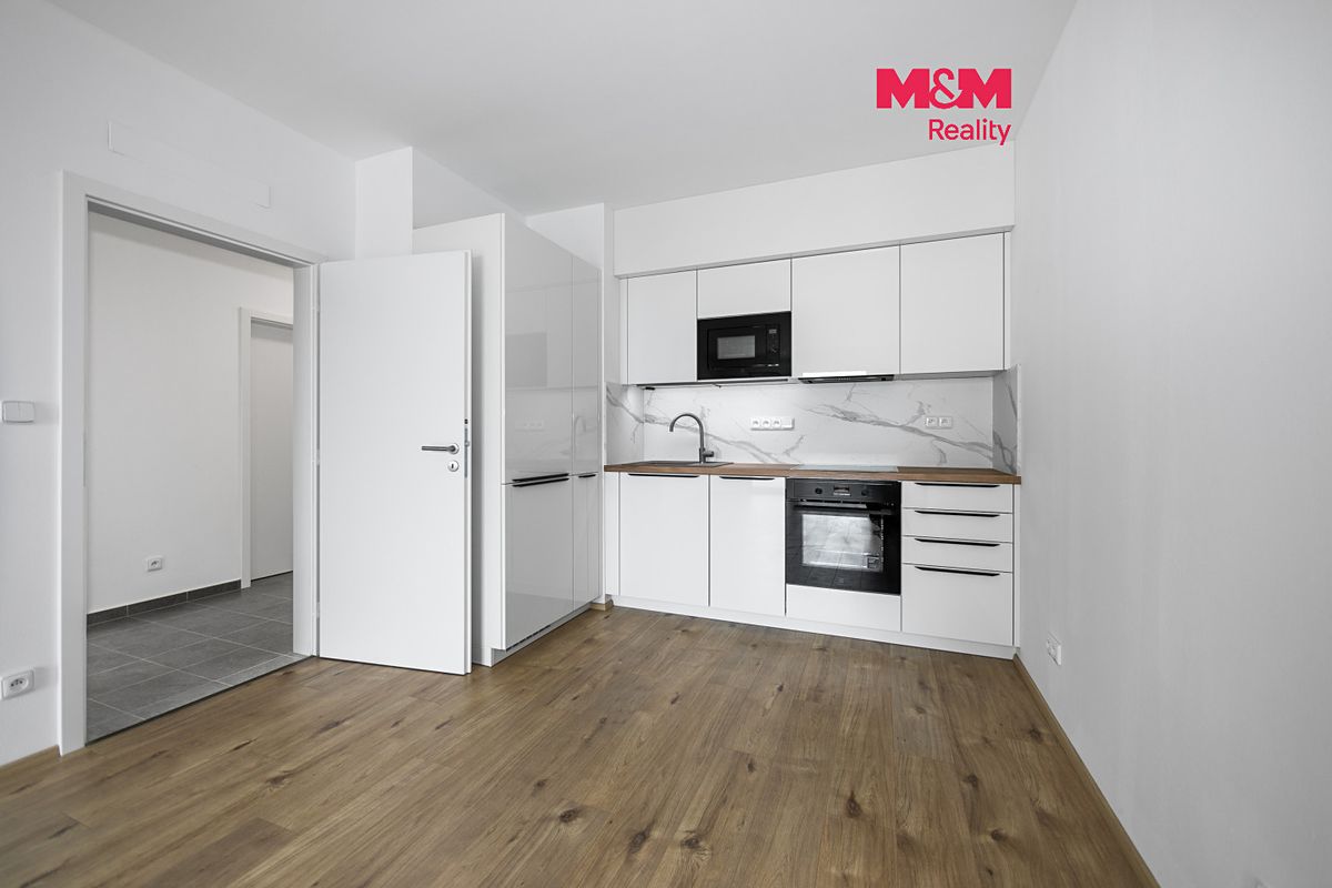 Pronájem bytu 2+kk 66 m²