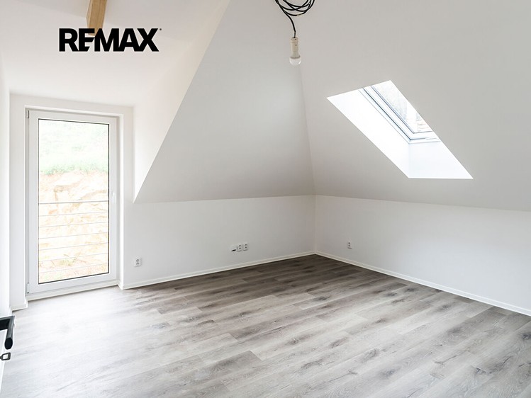 Prodej bytu 4+kk, 117 m² (9 z 38)