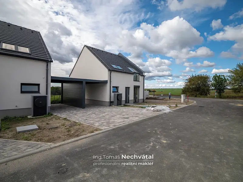 Prodej rodinného domu 118 m², pozemek 538 m², Pasohlávky – náhled fotky 1