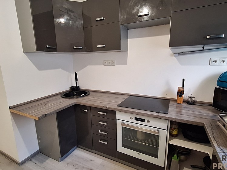 Prodej bytu 3+1, 66 m² (3 z 13)