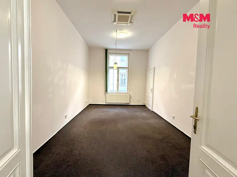Pronájem kanceláře 84 m², Ostrava – náhled fotky 2