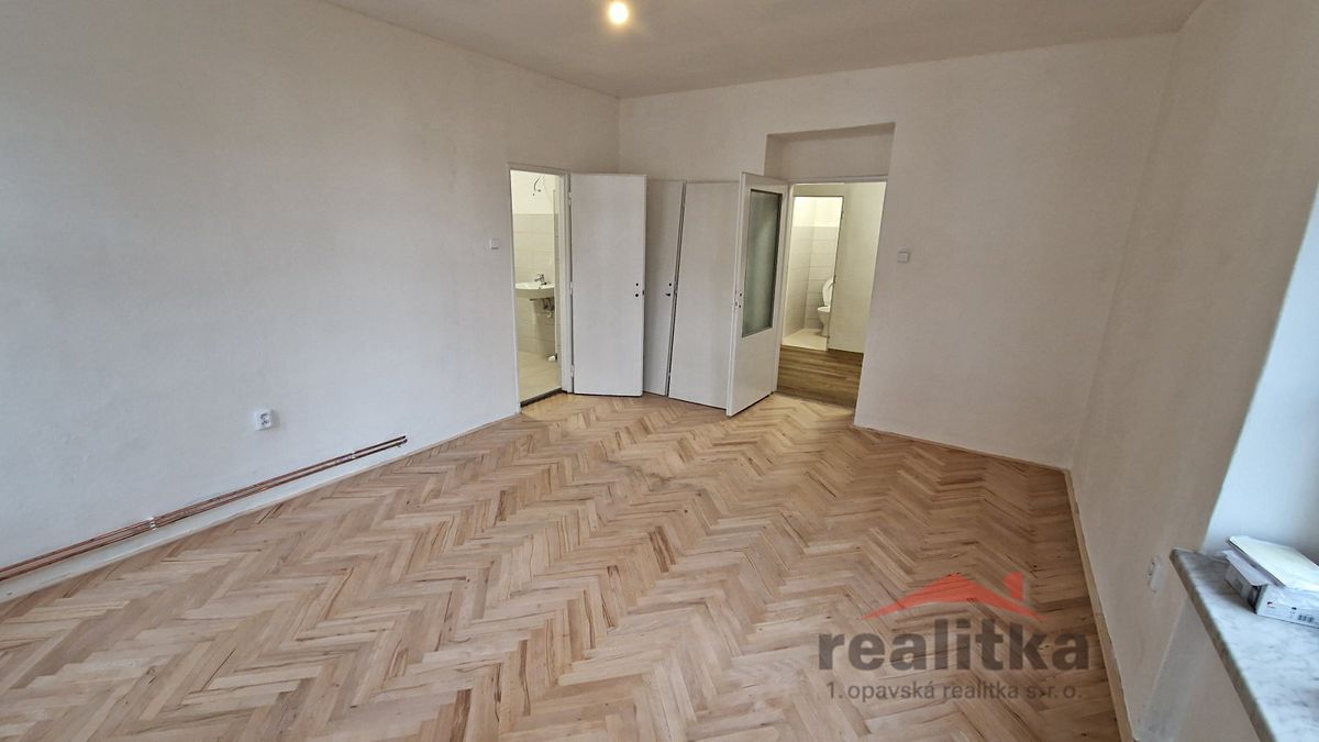 Pronájem bytu 3+1 106 m² – fotografie 5