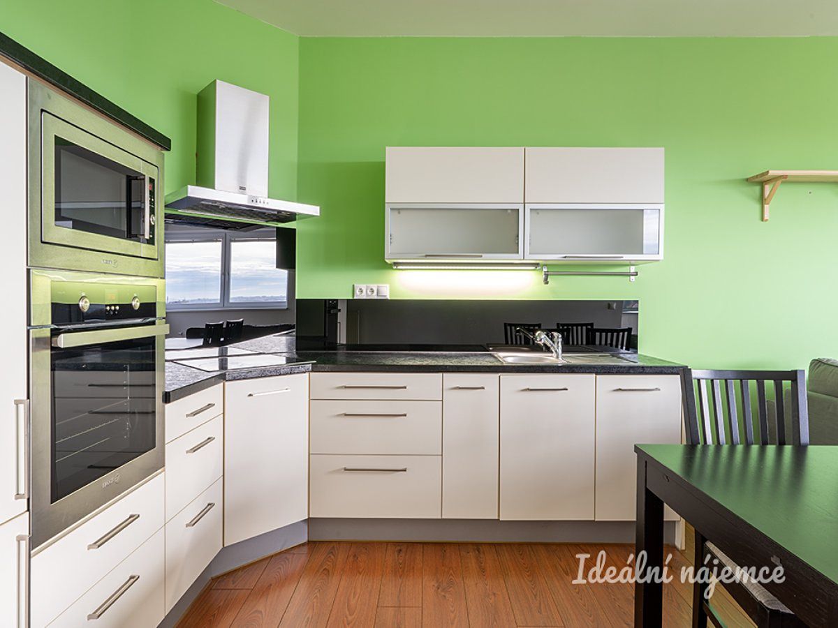 Pronájem bytu 2+kk 52 m² – fotografie 2