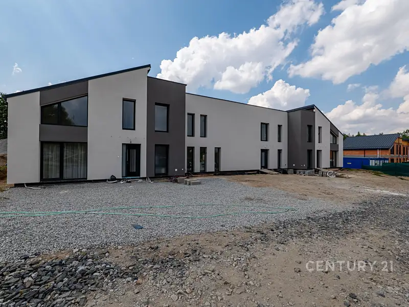 Prodej rodinného domu 150 m², pozemek 614 m², Kamenice – náhled fotky 3