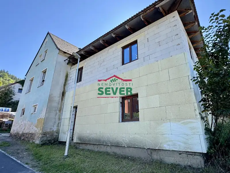 Prodej rodinného domu 150 m², pozemek 338 m², Loket – náhled fotky 1