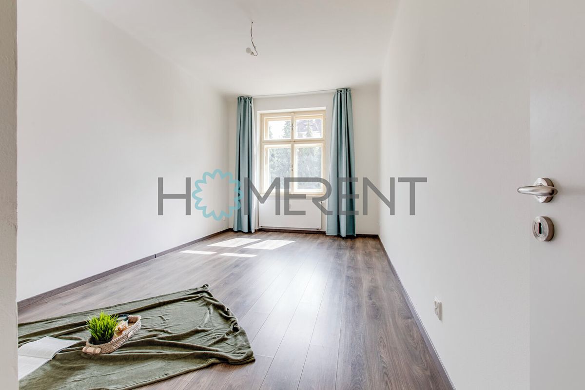 Pronájem bytu 2+kk 48 m² – fotografie 3