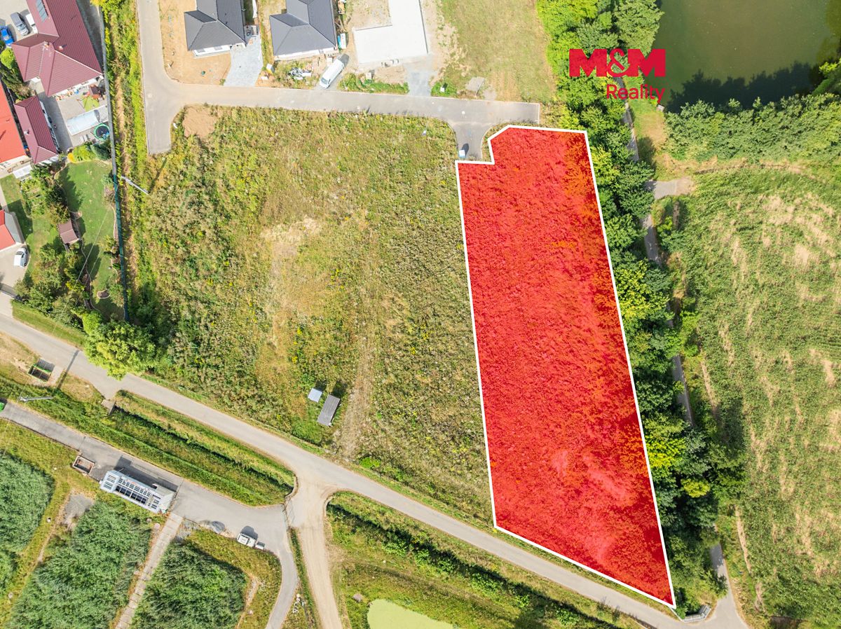 Prodej stavebního pozemku 2508 m²