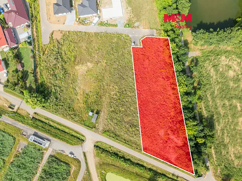 Prodej stavebního pozemku 2508 m², Lutopecny – náhled fotky 1