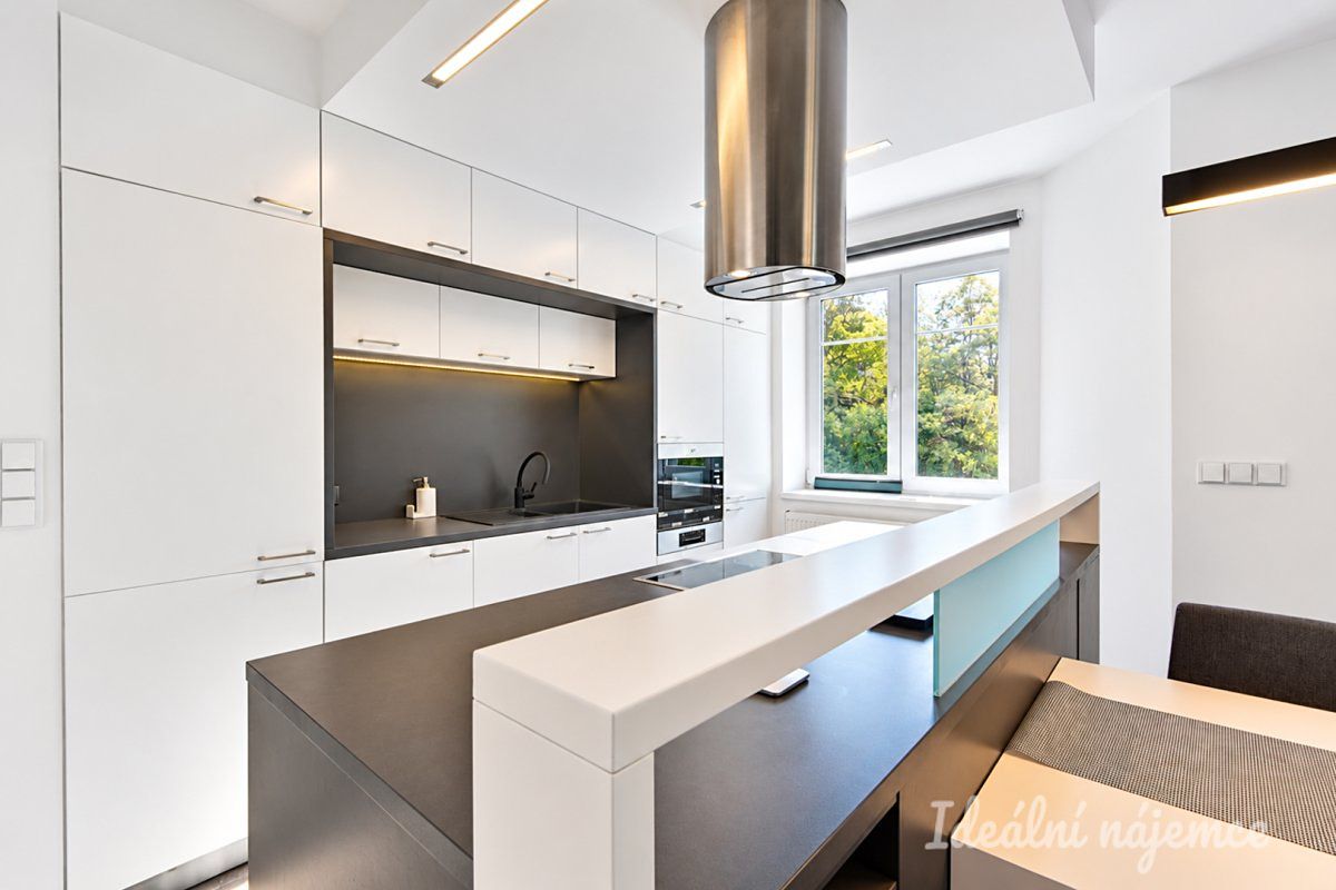 Pronájem bytu 3+kk 86 m²