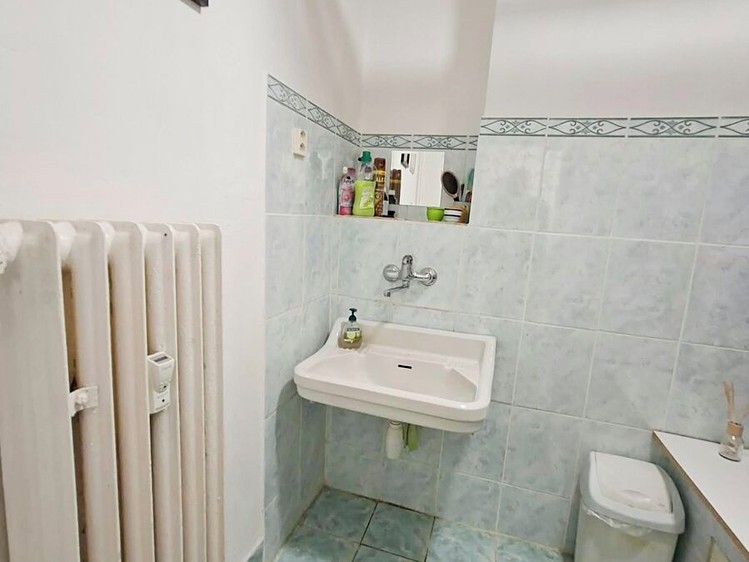 Pronájem komerčního prostoru, 16 m² (11 z 12)