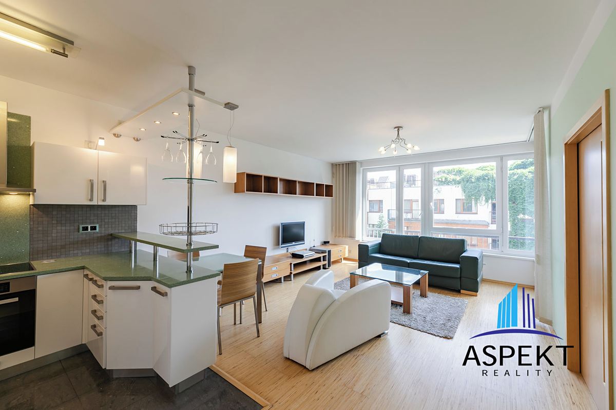 Pronájem bytu 2+kk 65 m² – fotografie 4