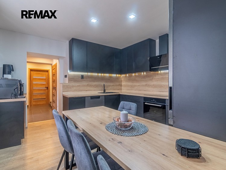 Prodej bytu 4+1, 134 m² (1 z 26)