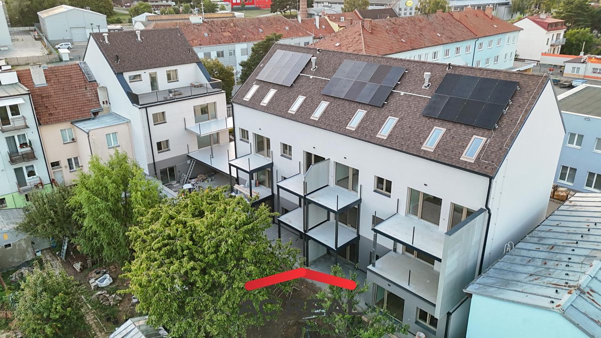 Prodej bytu 4+kk 98 m² – fotografie 2