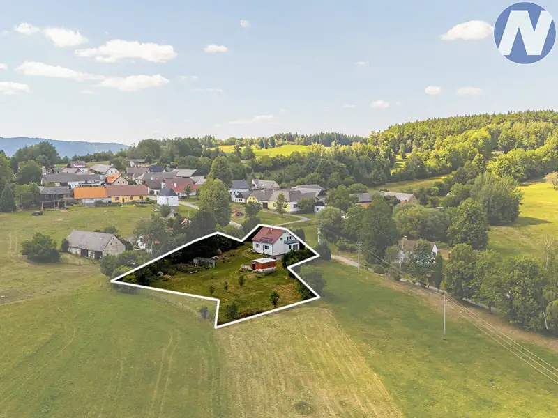 Prodej rodinného domu 139 m², pozemek 2312 m², Nebahovy – náhled fotky 3